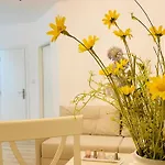 Apartello Modern In Downpark *